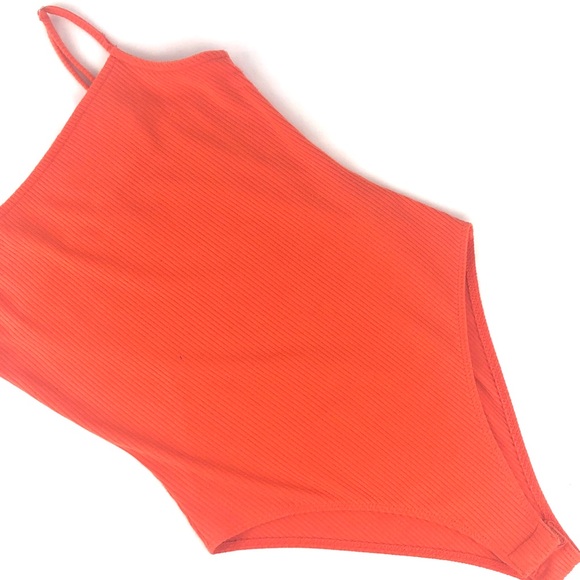 ✰ 3/$20 Forever 21 Ribbed Bodysuit - Picture 4 of 4